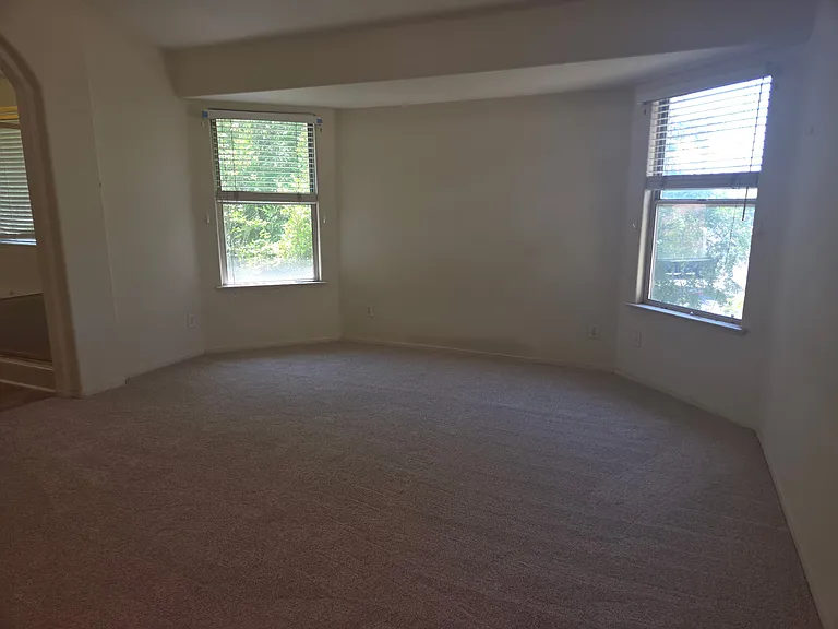 8073 N Backer Ave — Photo 13
