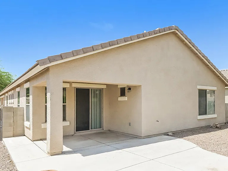 90 W Calle Sauco — Photo 16