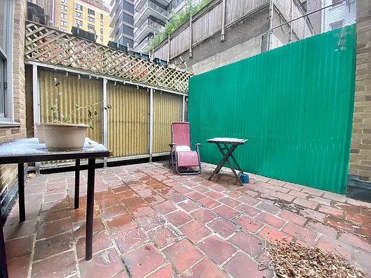 Rented by Corcoran | media 19