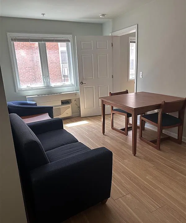 165-169 Barclay St #403