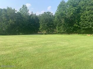 12 Mallard Dr, Millville, PA 17846