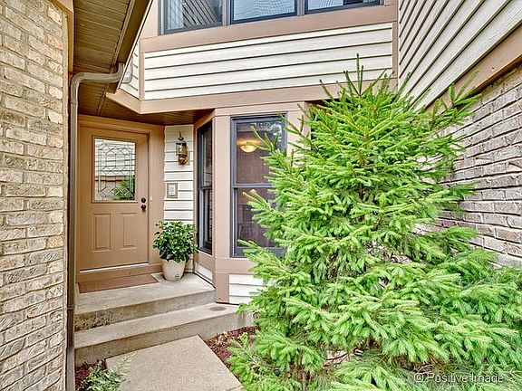 2nd image of 510 Rosebud Dr S
