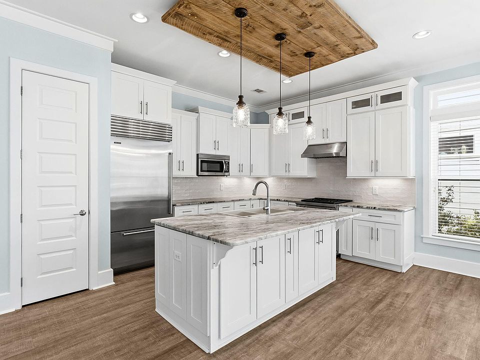 1st image of 160 Rearden Way