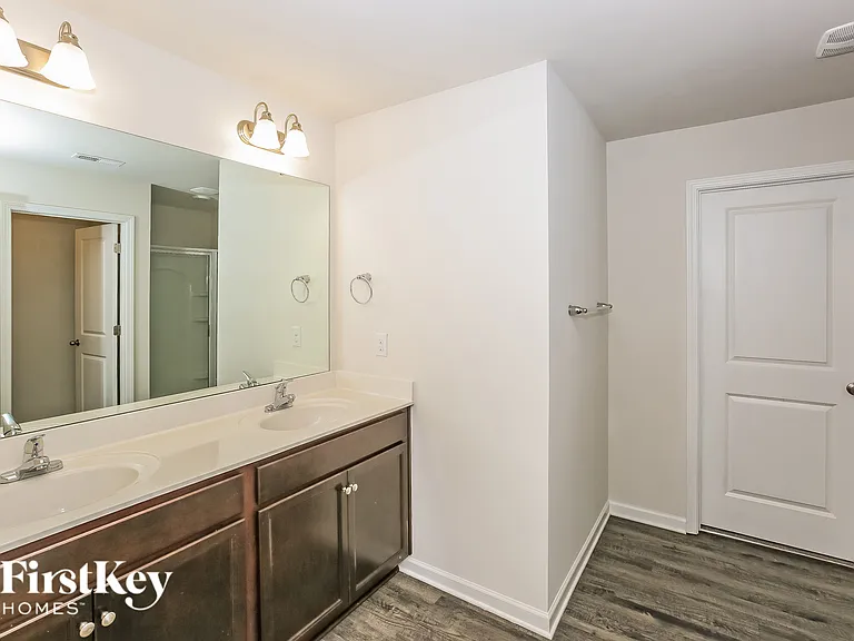 9409 Coddle Ct NW — Photo 9