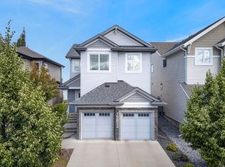 15852 10th Ave SW, Edmonton, AB T6W 2H2