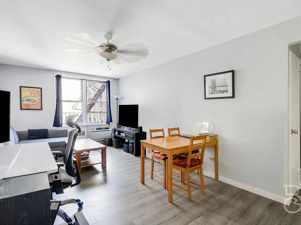 39-76 57th St #6J, Woodside, NY 11377