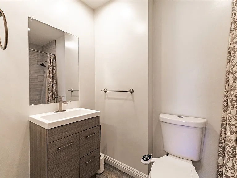 6547 Radcliffe Dr — Photo 21