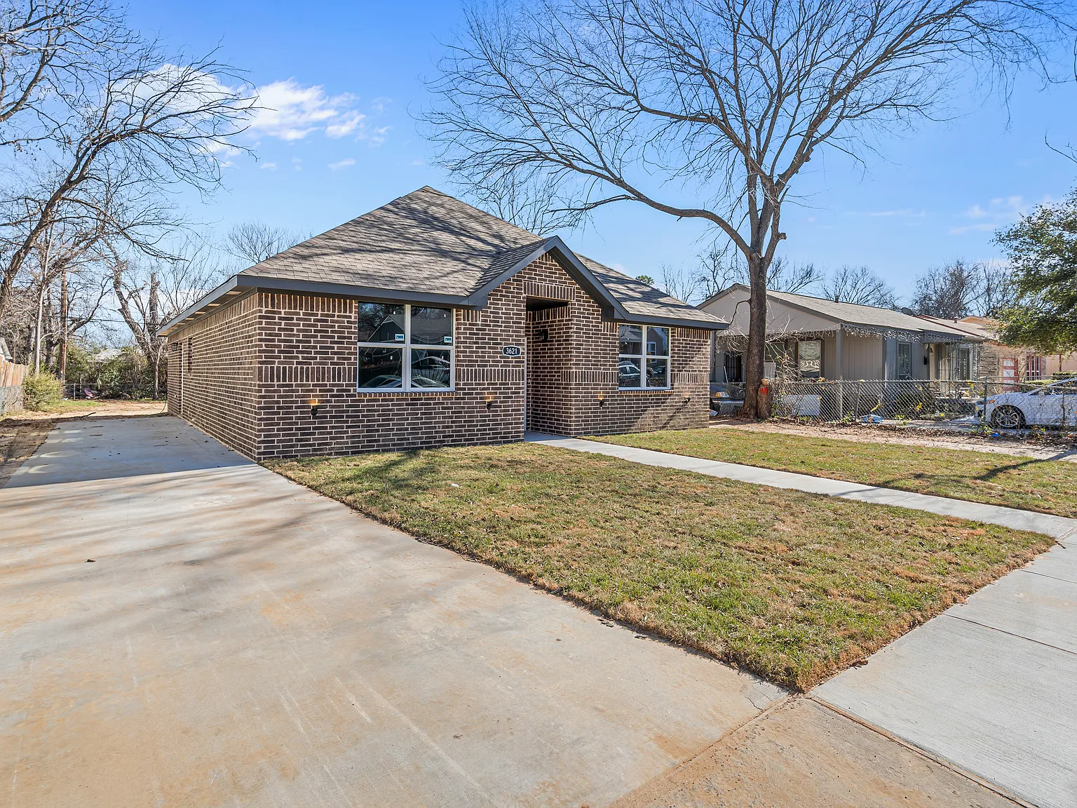 4 bed, 1583 sqft, $2,100 — Photo 3