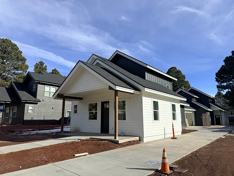 2616 N West St — Photo 5