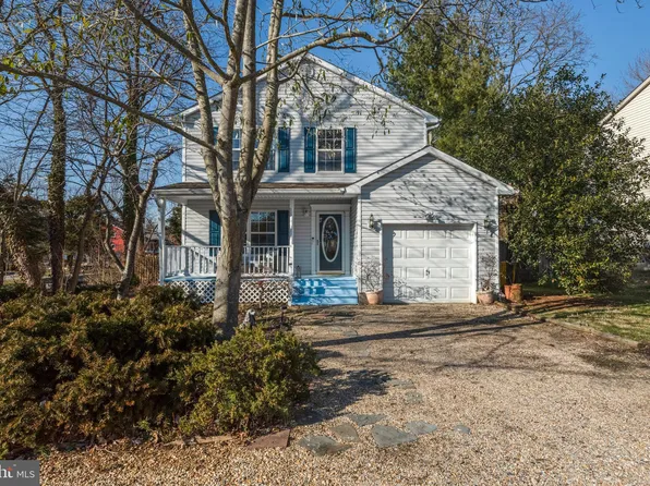 3563 Oak Dr, Edgewater, MD 21037