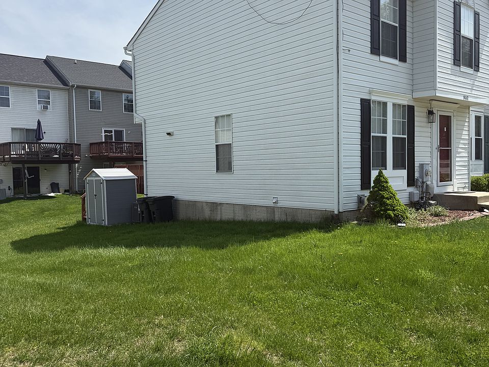 1st image of 9417 Joleon Rd #1