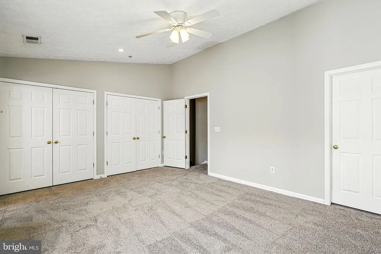 10501 Martin Luther King Jr Hwy — Photo 2