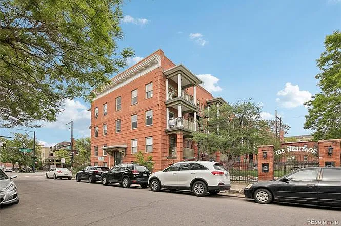1376 N Pearl St #109-1 — Photo 20