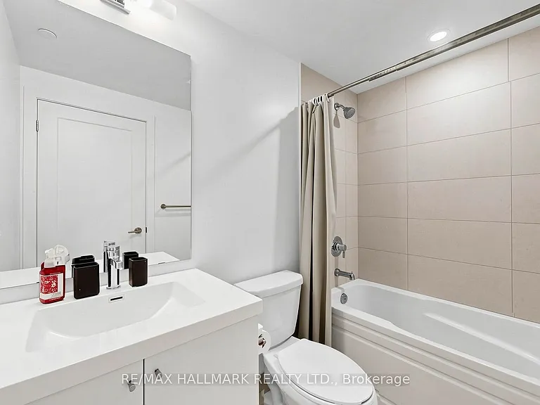 2545 Simcoe St N #1119 — Photo 24