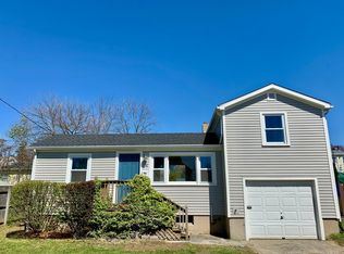 24 Sention Ave, Norwalk, CT 06850