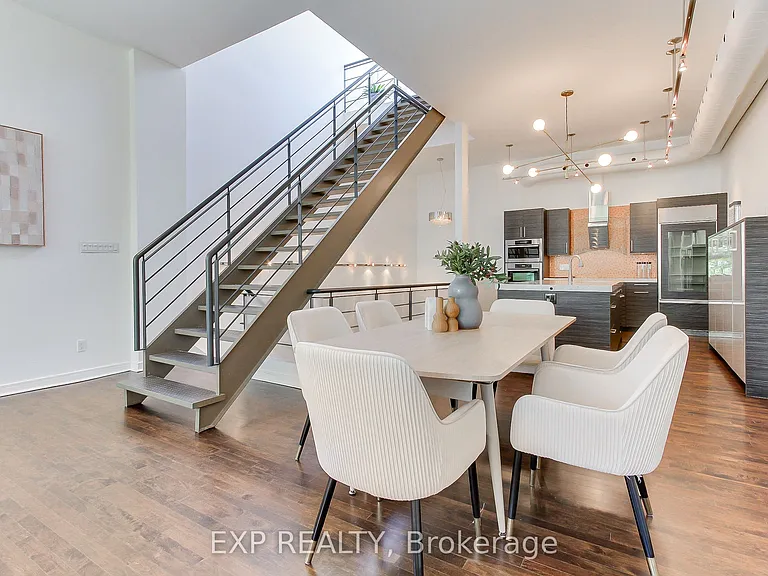 306 Sackville St #4 — Photo 22