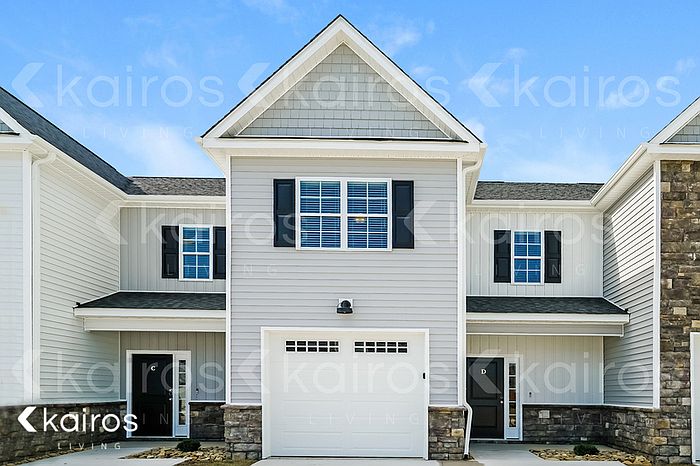 1st image of 3708 S Oak Ln Unit D