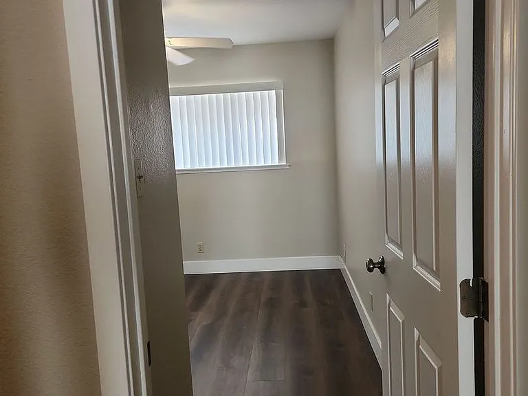 7221 Frank Borman Ave — Photo 24