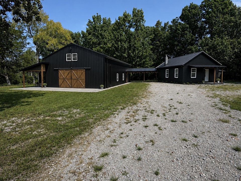 1st image of 488 Lower Halls Mill Rd