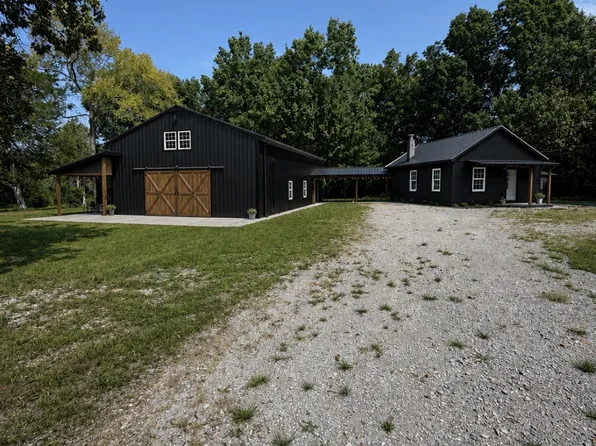 488 Lower Halls Mill Rd, Shelbyville, TN 37160