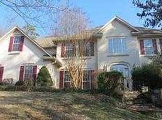1156 Hickory View Dr, Morristown, TN 37814