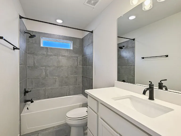3109 Brady Ct — Photo 17