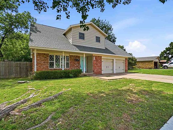 3rd image of 816 NW 50th St