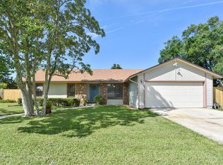 2530 Summer Tree Rd E, Jacksonville, FL 32246