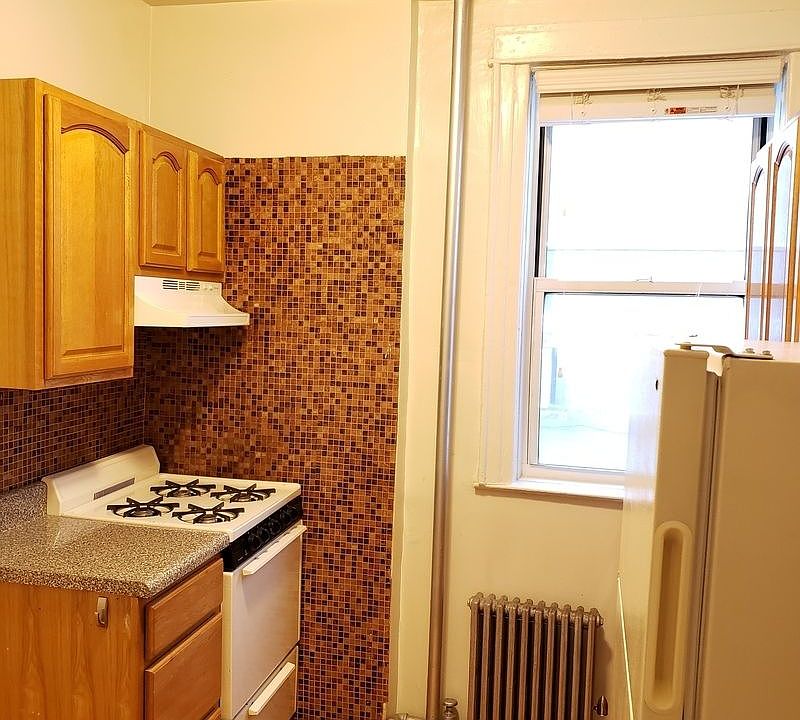 1st image of 43-09 31st Ave #2RR