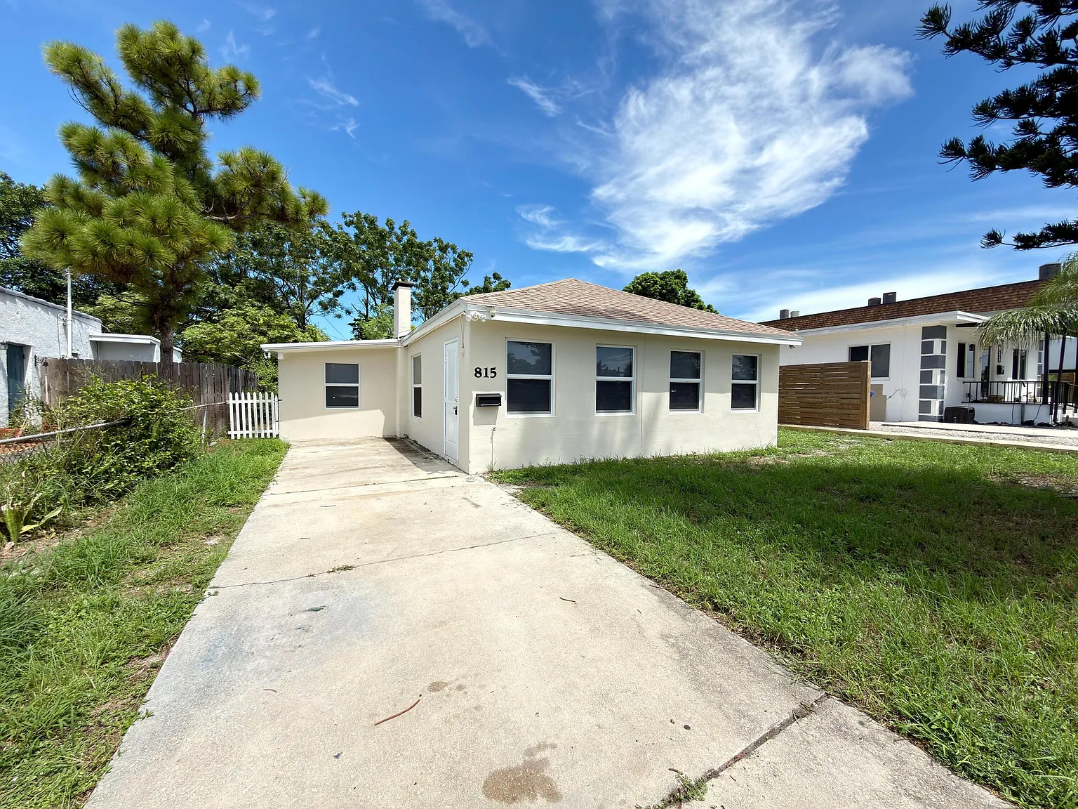4 bed, 1.5 bath, 1040 sqft, $3,500 — Photo 1
