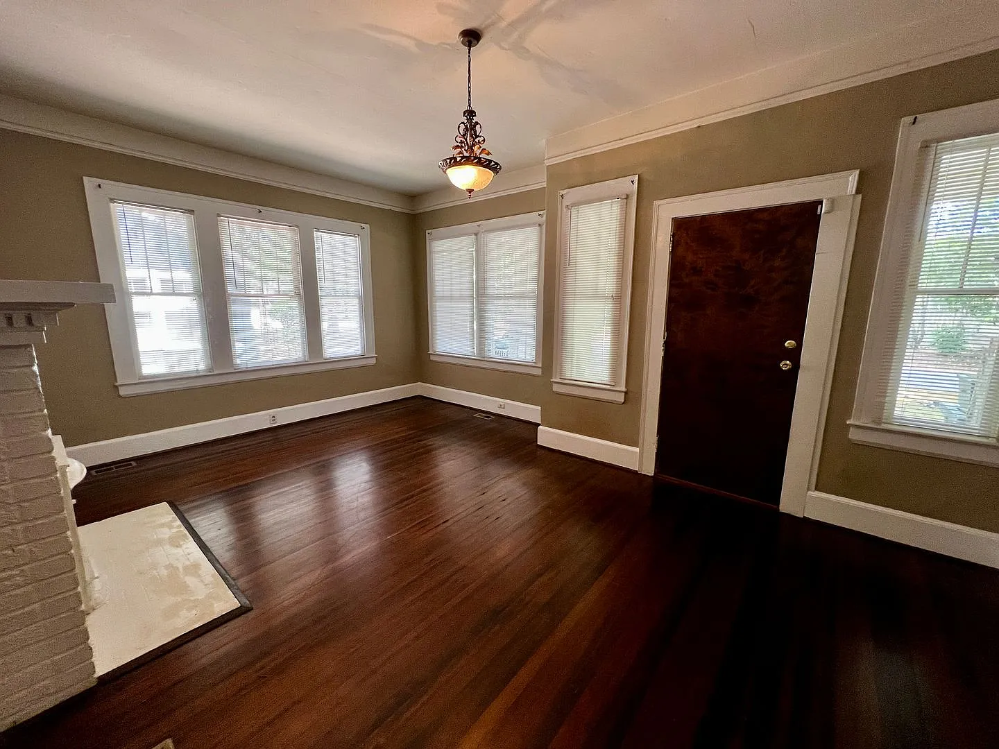 Earlewood duplex — Photo 2