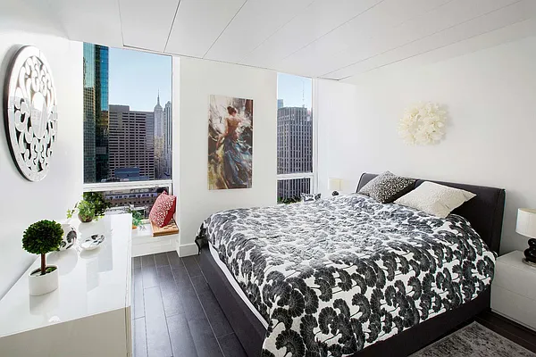 Rented by Keller Williams NYC | media 18