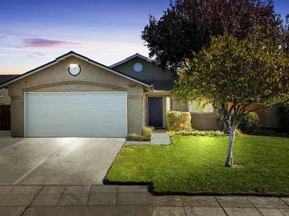 2381 S Sabre Ave, Fresno, CA 93727