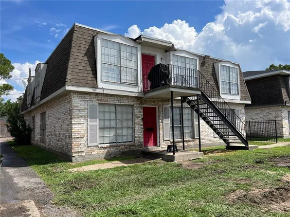 3330-32 Kabel Dr, New Orleans, LA 70131