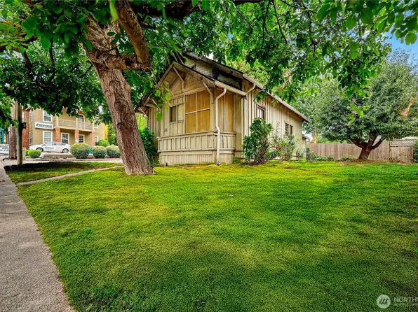 1108 Harrison Avenue NW, Olympia, WA 98502