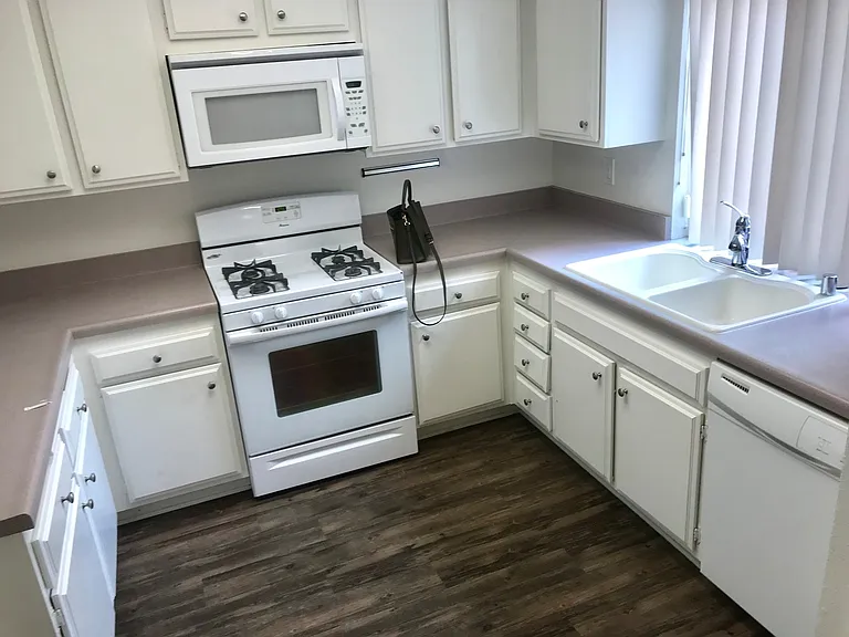 8565 Trinity Cir #821D — Photo 5
