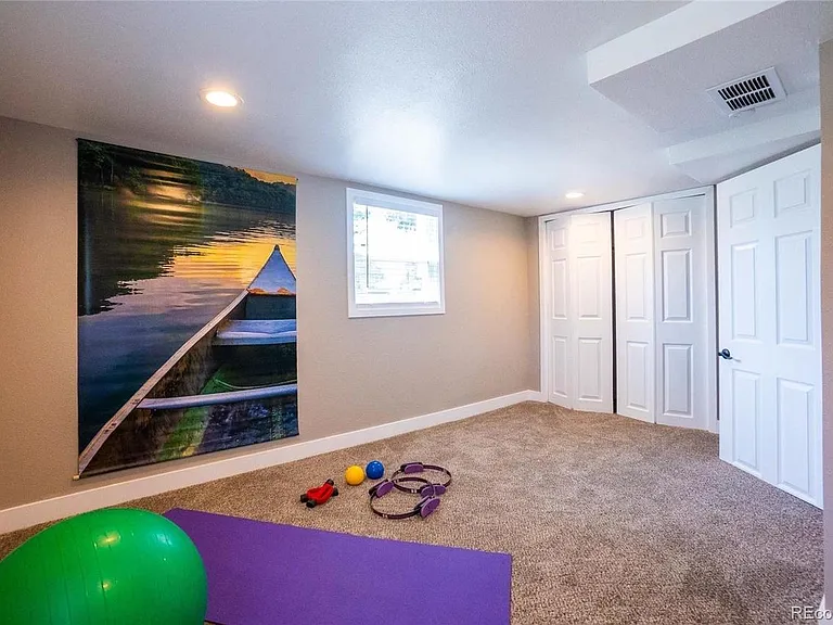 Large bedroom