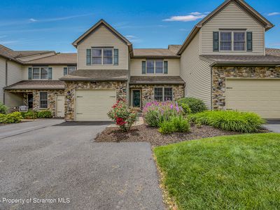 33 Hedge Row Run, Clarks Summit, PA, 18411