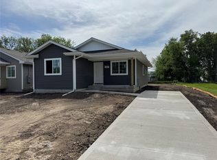 1527 Walker St, Des Moines, IA 50316