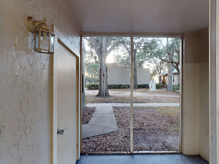 Lakewood Place — Photo 93