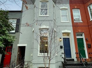 211 6th St SE, Washington, DC 20003