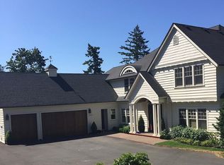 934 S Vacuna St, Portland, OR 97219