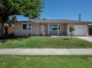 1742 W Pontiac Way, Fresno, CA 93705