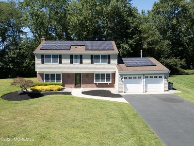 8 Wayne Court, Manalapan, NJ, 07726