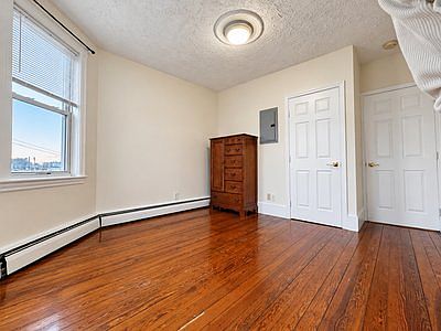 5th image of 259 Beacon St #2C