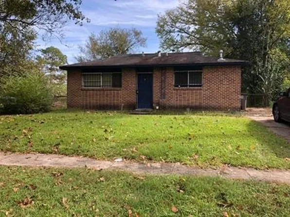 (undisclosed Address), Baton Rouge, LA 70812