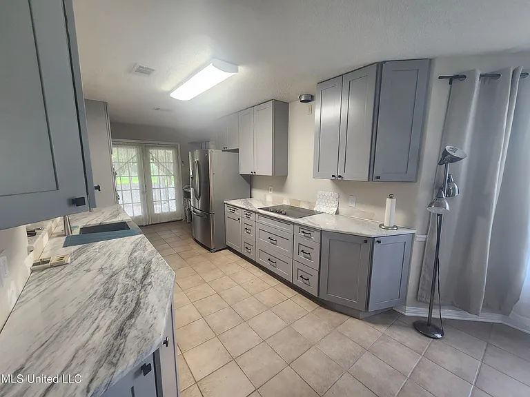 13349 Lorraine Rd — Photo 10