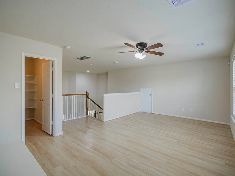 15115 Russet Bend Ln — Photo 34
