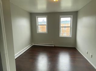 231 3rd St APT 2, Elizabeth, NJ 07206