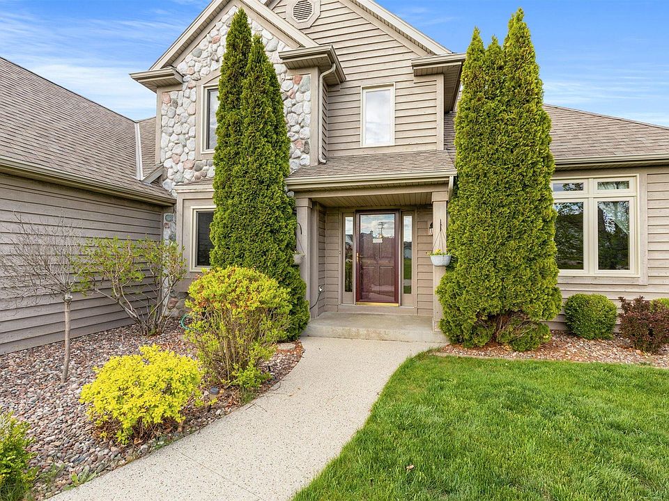 1st image of 1452 W Armann Way